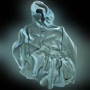 Nike Women's Phoenix Hoodie and Short Set Size S - Bicoastal/Black